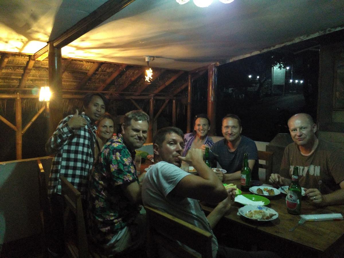 Jaya Homestay Tetebatu Exterior photo